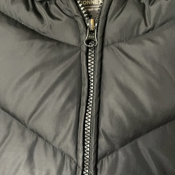 Jacob Connexion Hooded Puffer Vest - Picture 10 of 11